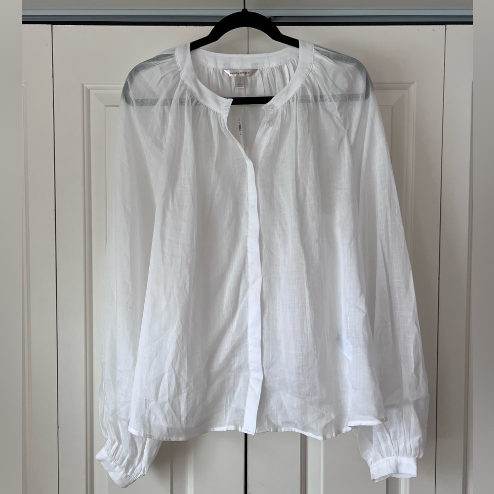 Banana Republic Sheer White Blouse with Puff Sleeves in Size Tall Small